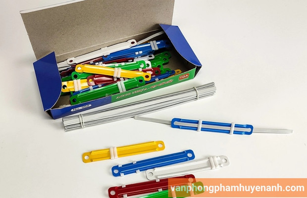 Kẹp acco nhựa nhiều màu