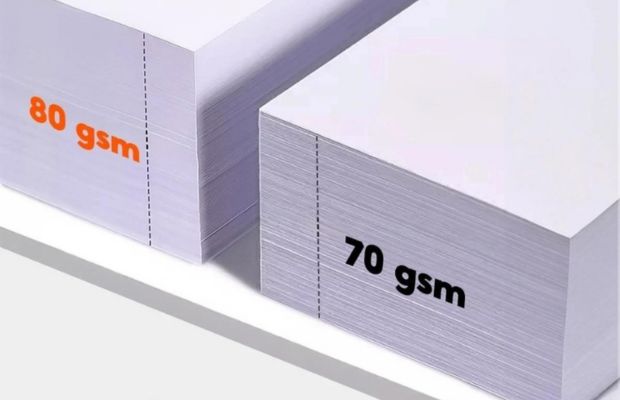 Giấy 80gsm dày và cứng hơn, trong khi giấy 70gsm mỏng và nhẹ hơn