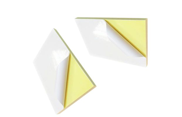 Decal giấy được sử dụng phổ biến để in tem nhãn, tem giá và sticker khuyến mãi 
